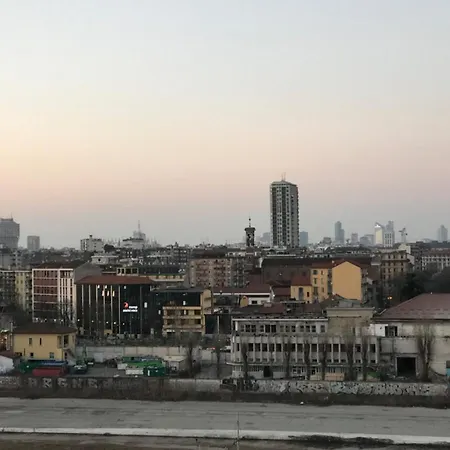 Bilocale Di Pregio A 400m Da Metropolitana *